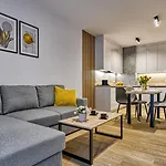 Apartment Polna 23 By Royal Aparts Vip